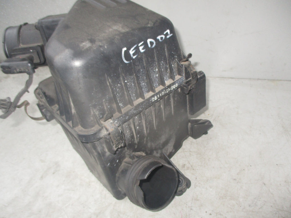 KIA CEED 2007 AIR FILTER BOX 281102H200