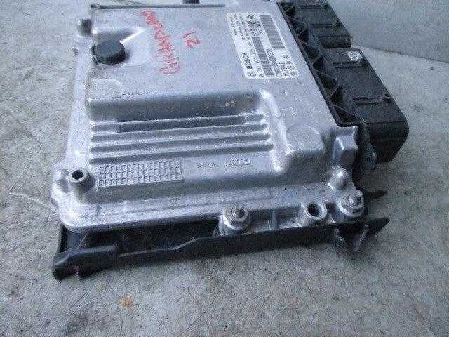 2021 VAUXHALL GRANDLAND ECU ENGINE CONTROL UNIT MODULE 9832694380