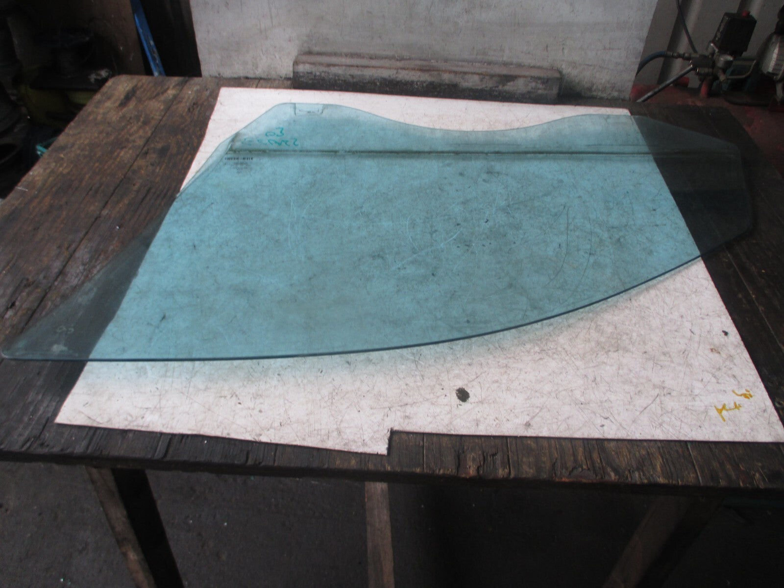 MERCEDES BENZ E CLASS 2003 5 DOOR OSF DRIVER SIDE FRONT DOOR WINDOW GLASS