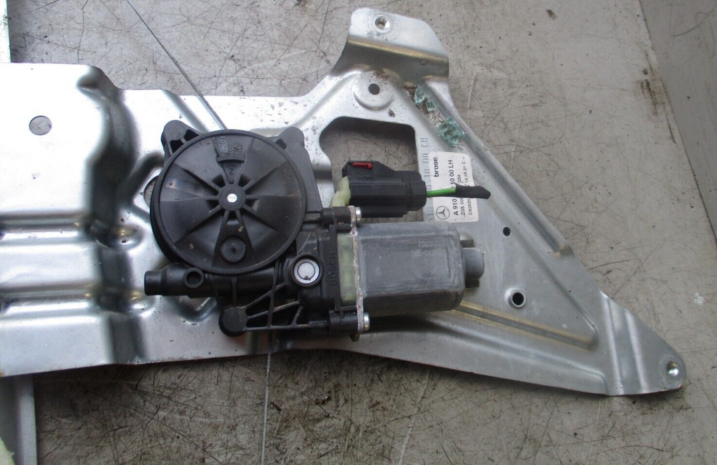 2021 MERCEDES SPRINTER NSF PASSENGER SIDE WINDOW MOTOR & REGULATOR A9107201000