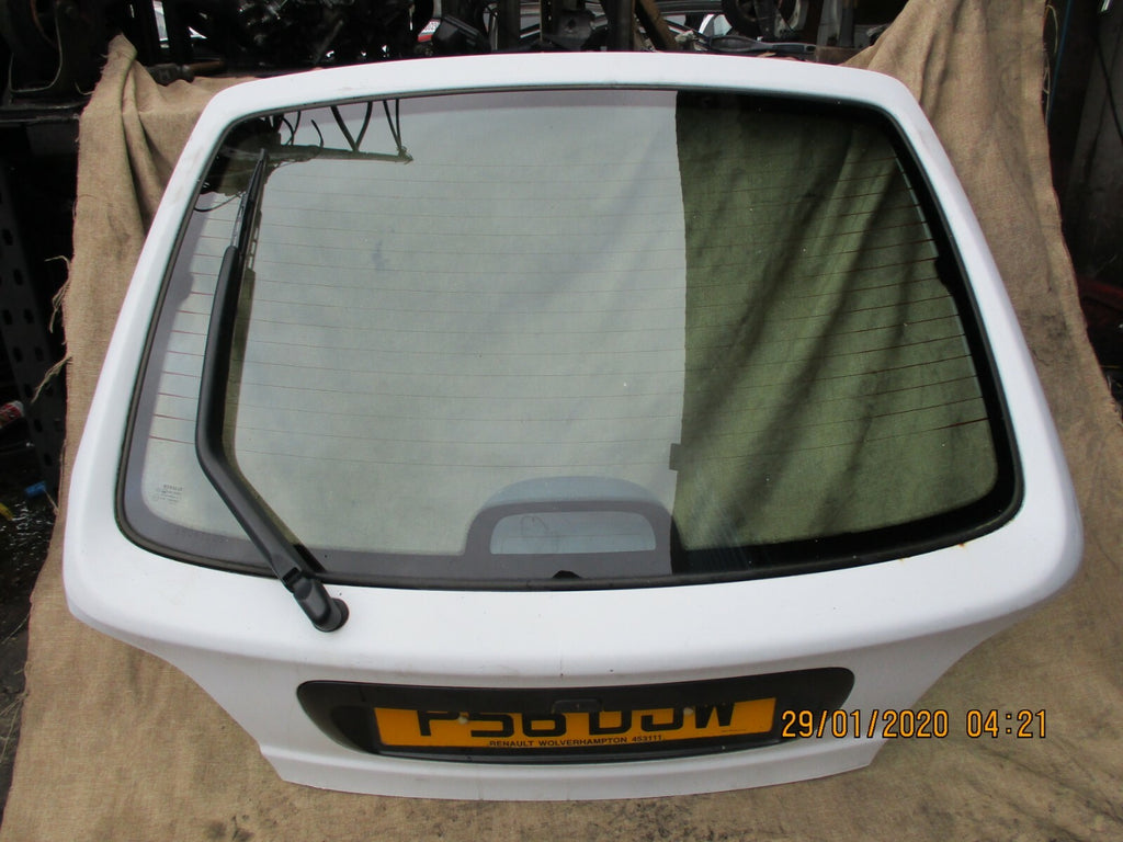 RENAULT MEGANE MK1 HATCHBACK 1996 REAR BOOT LID TAILGATE HATCH GLASS WIPER WHITE