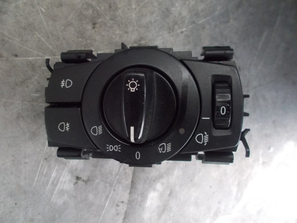BMW SERIES 1 FOG LIGHT & HEADLIGHT SWITCHES 6932792