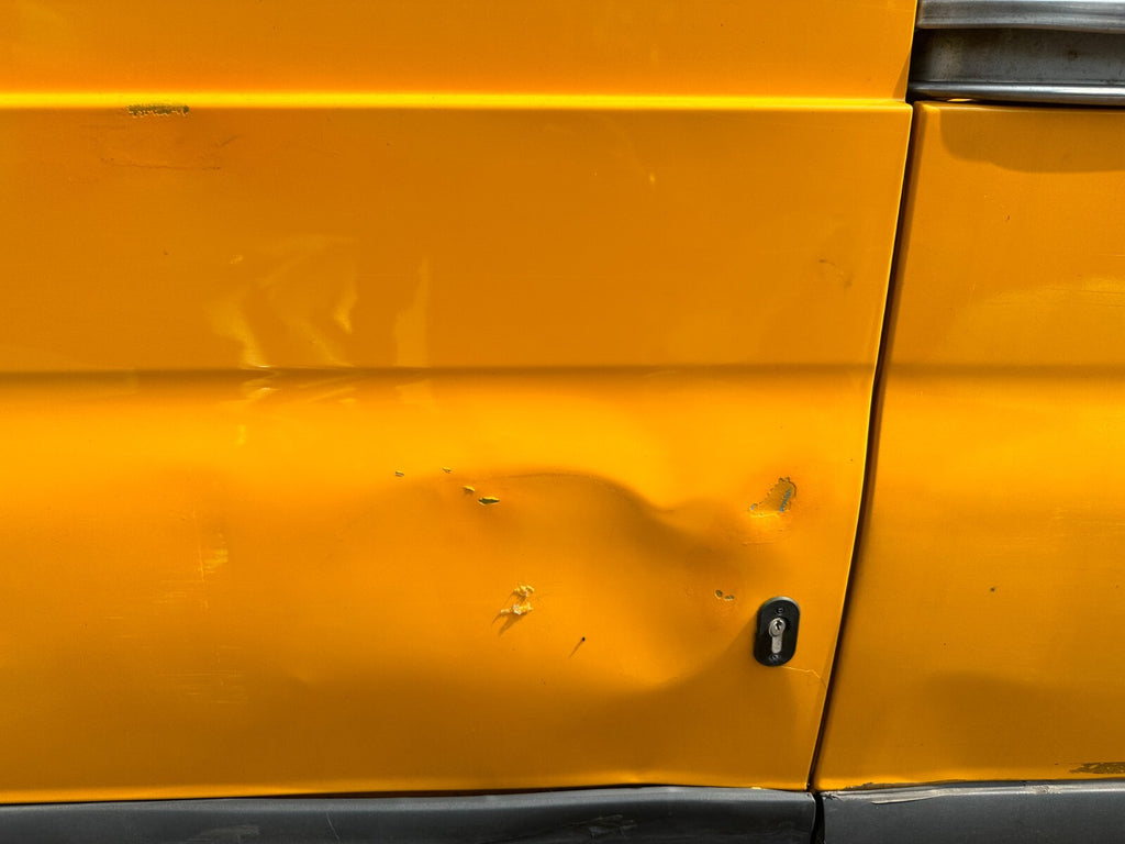 2019 MERCEDES SPRINTER W907 NS PASSENGER SIDE SLIDING DOOR LOADING ORANGE