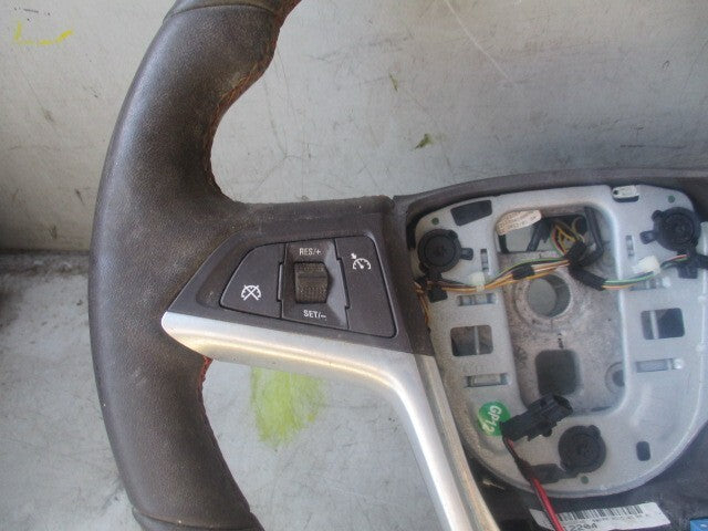 2014 VAUXHALL MERIVA MULTIFUNCTION STEERING WHEEL 13386800