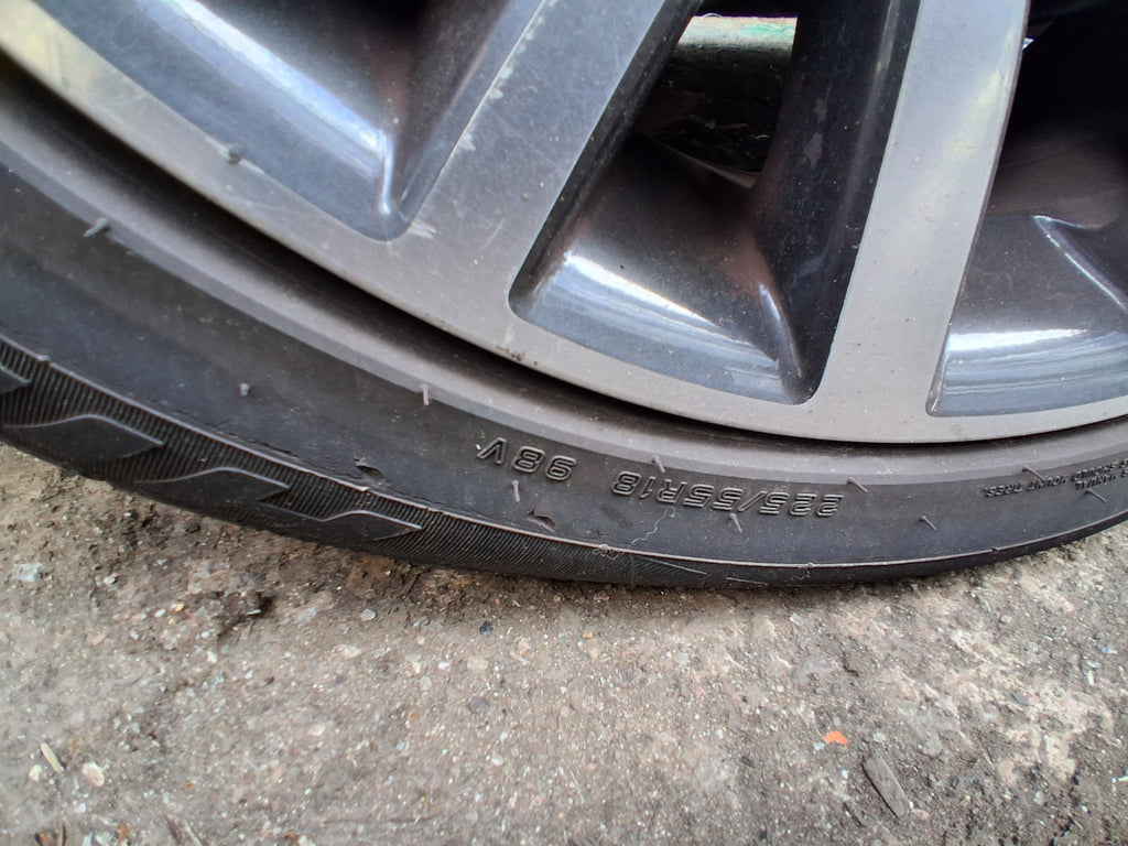 2018 MITSUBISHI OUTLANDER MK3 18 INCH ALLOY WHEEL WITH TYRE 225/55R18 REF 2