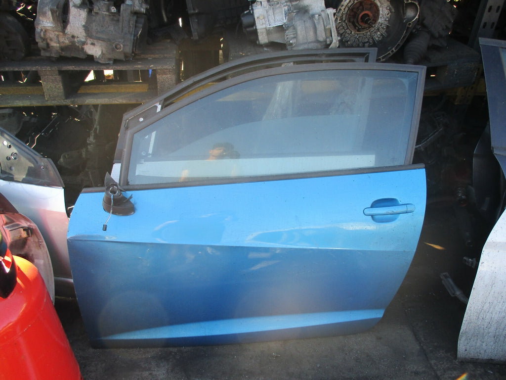 SEAT IBIZA 6J 3 DOOR NSF PASSENGER SIDE FRONT COMPLETE DOOR LW5N BLUE