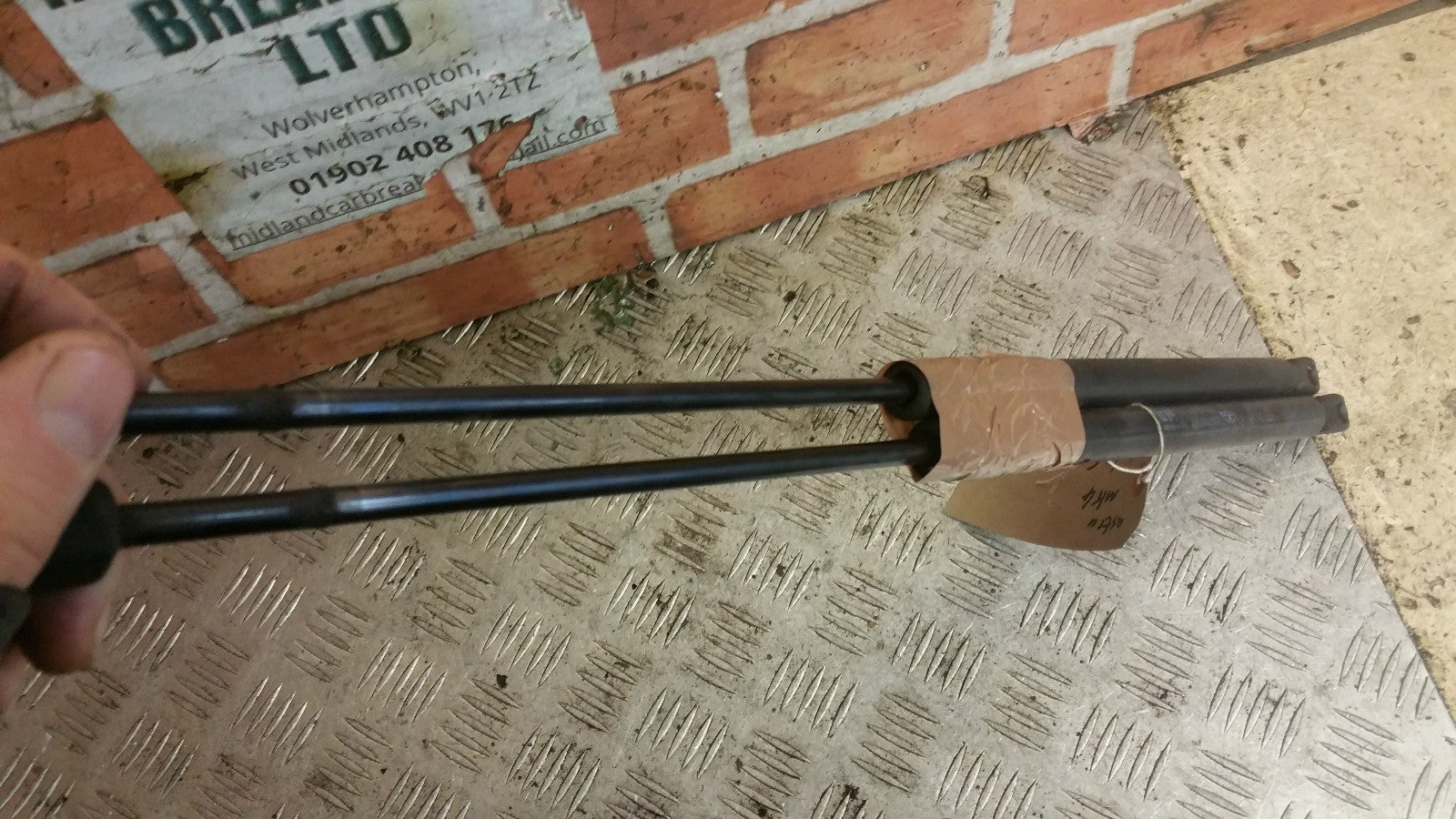 VAUXHALL ASTRA G MK4 2001 BOOTLID BOOT LID TAILGATE GAS STRUTS DAMPERS 90521517