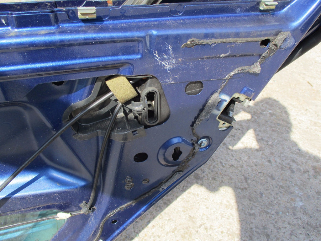 MERCEDES C CLASS W203 2001 OSR DRIVER SIDE REAR DOOR GLASS REGULATOR BLUE