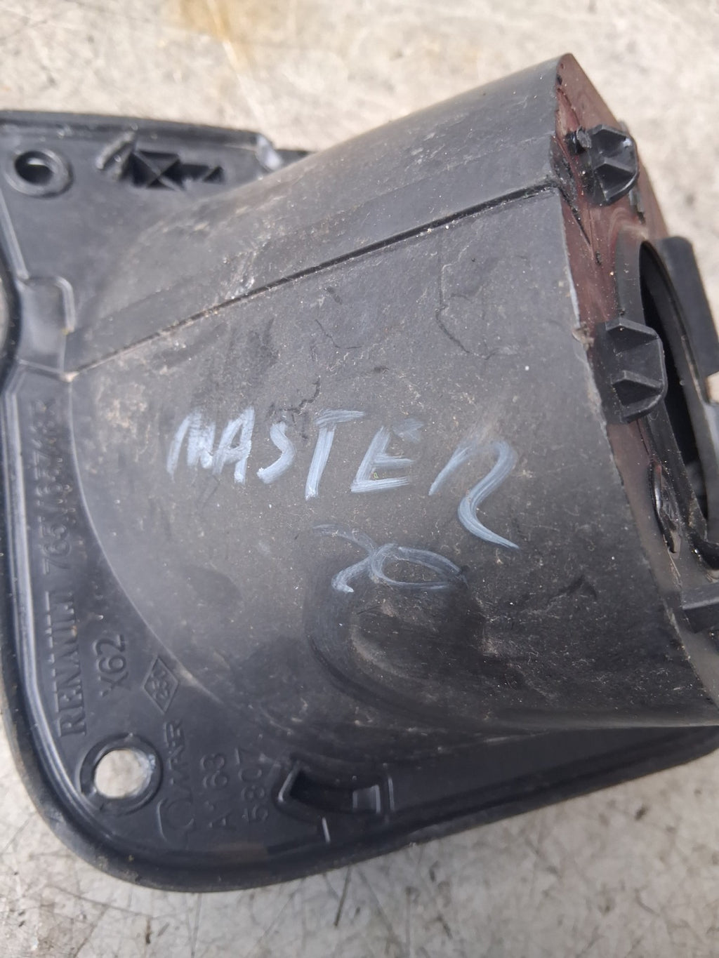 2020 RENAULT MASTER MK3 FUEL FLAP LID COVER 765M65718R