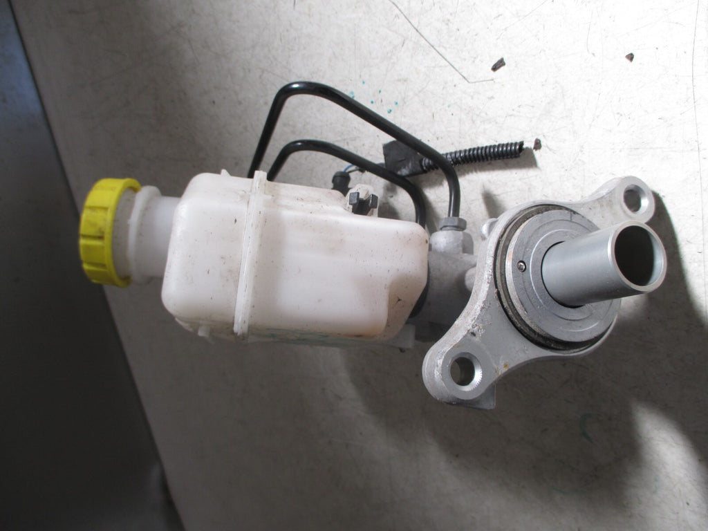 FIAT 500 2016 BRAKE MASTER CYLINDER & RESERVOIR 32069666
