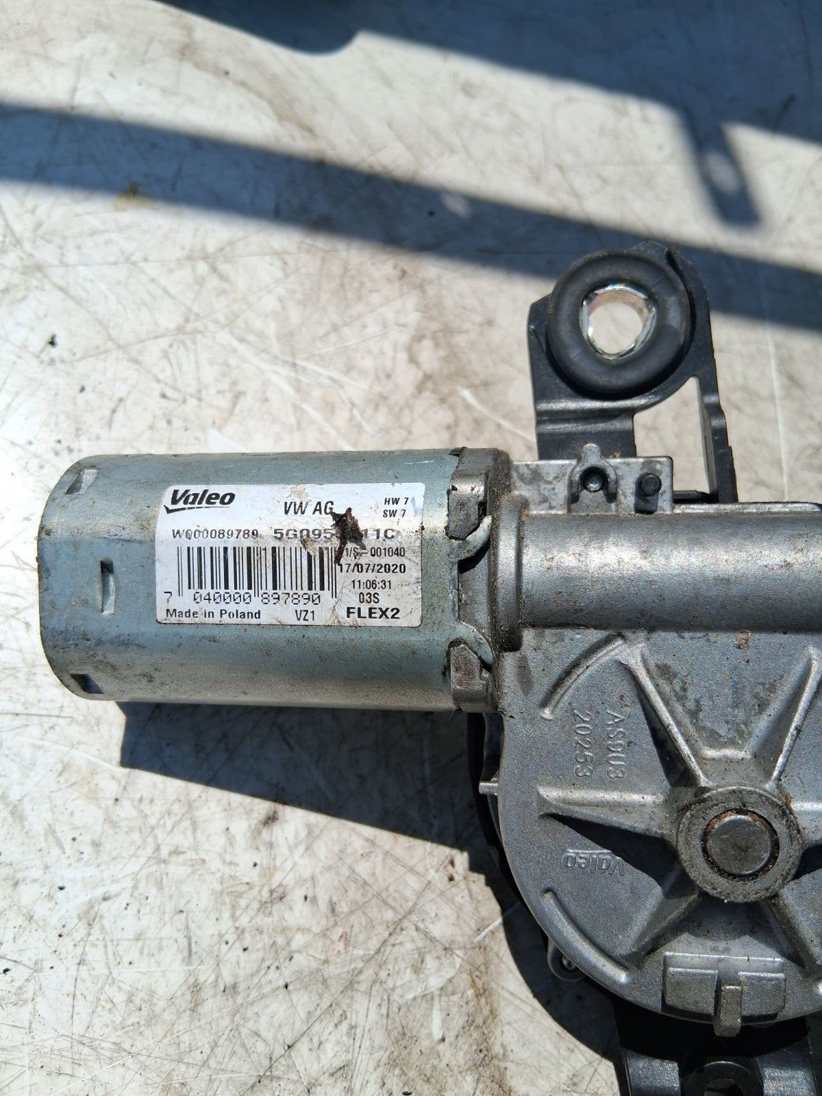 2020 SEAT REAR WINDSCREEN WIPER MOTOR W000089789
