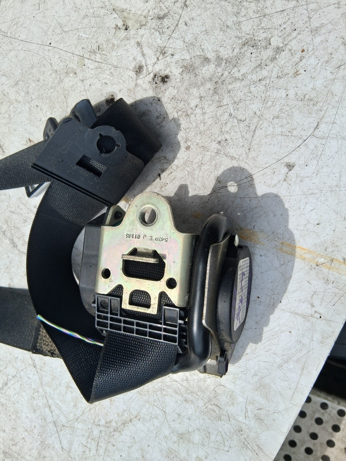 2010 MERCEDES BENZ SPRINTER W906 NSF PASSENGER SIDE FRONT LEFT SEAT BELT