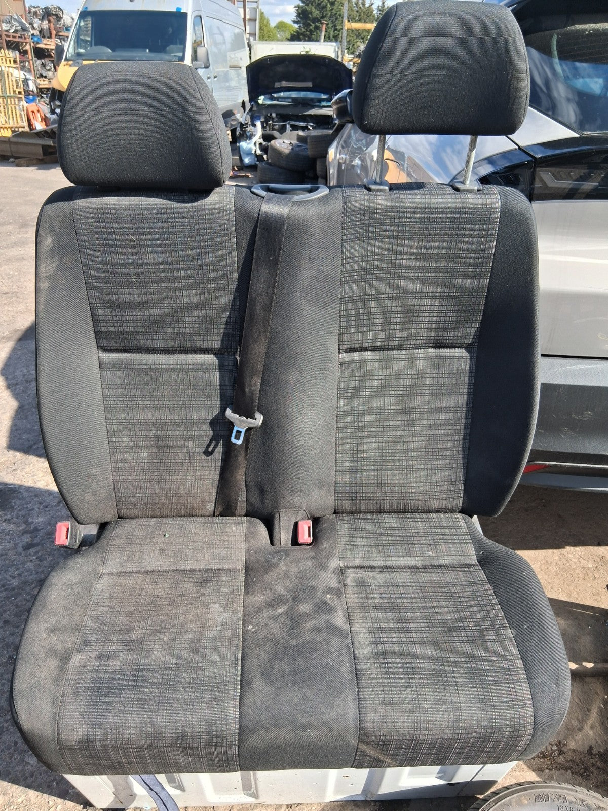2016 MERCEDES SPRINTER W906 NSF PASSENGER SIDE FRONT SEAT WITH BASE