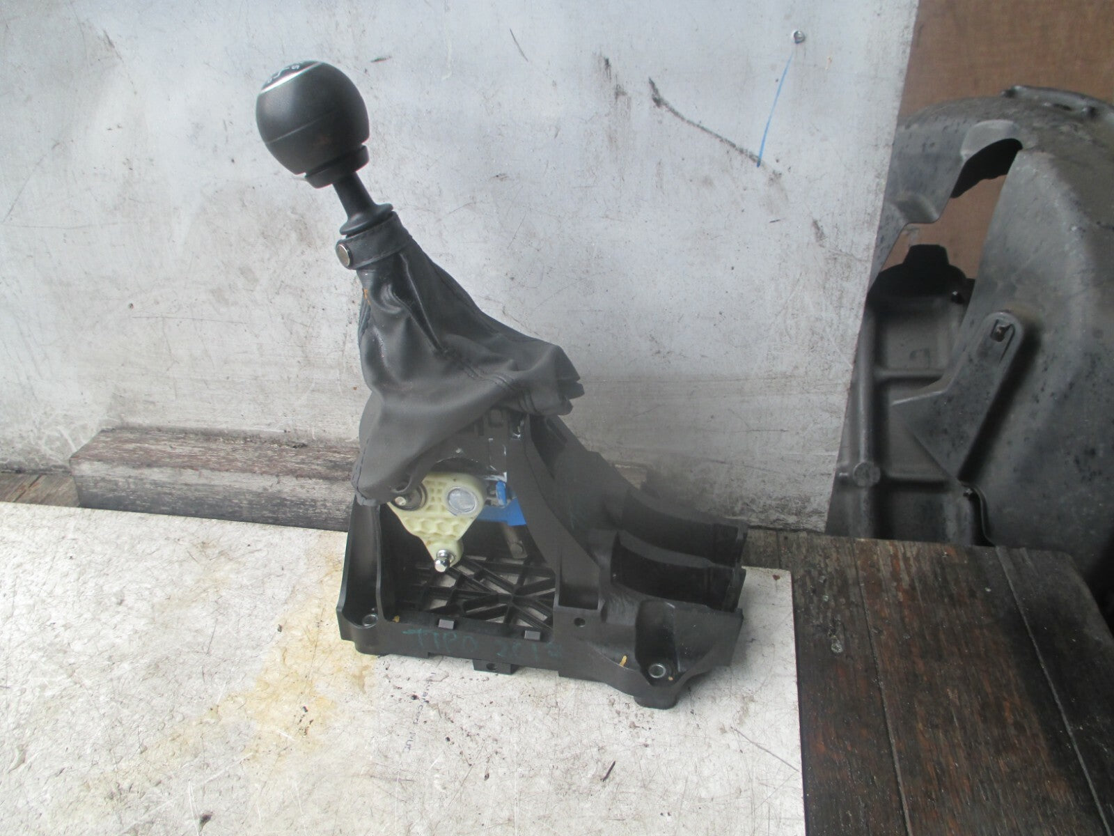 FIAT TIPO 2017 6 SPEED MANUAL GEARSTICK GEAR SHIFTER 50294520