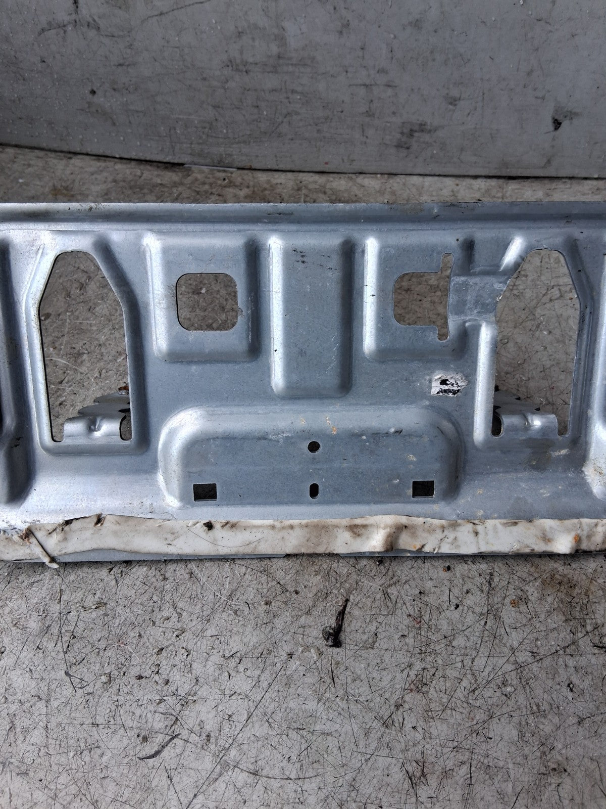 2024 FORD TRANSIT DISPLAY SCREEN TRIM METAL FRAME PZ3118B955CPIA04