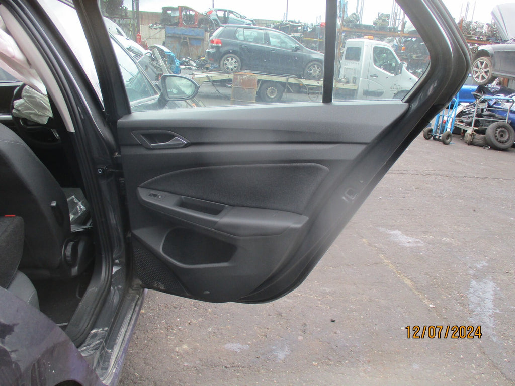 2023 VW VOLKSWAGEN GOLF MK8 HATCHBACK OSR DRIVER SIDE REAR DOOR CARD PANEL
