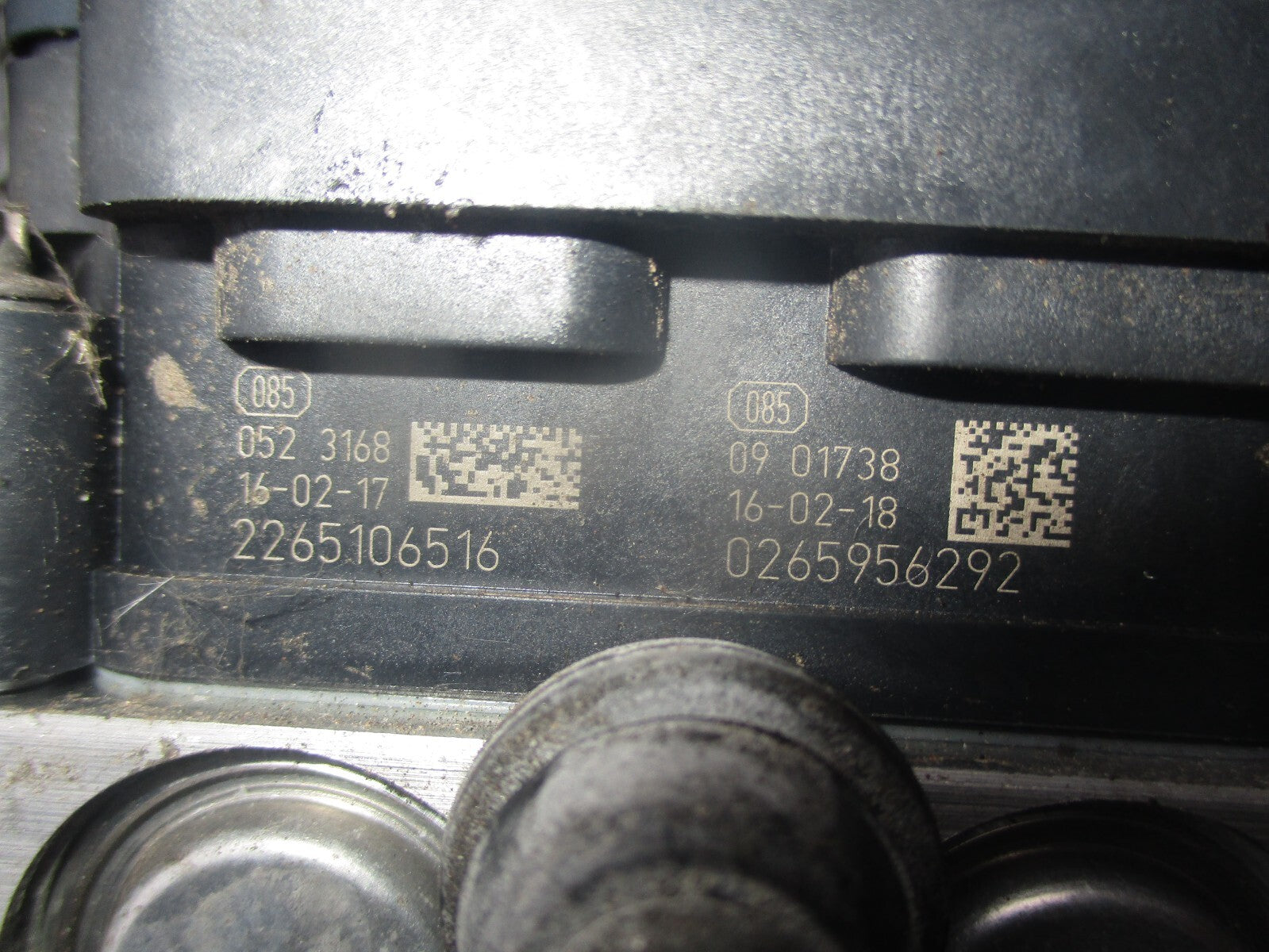 VAUXHALL CORSA E 2016 1.4 PETROL ABS CONTROL MODULE 39011871