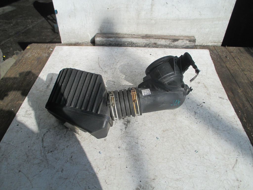 MERCEDES BENZ SLK R171 2010 AIR INTAKE HOSE PIPE A2710900829