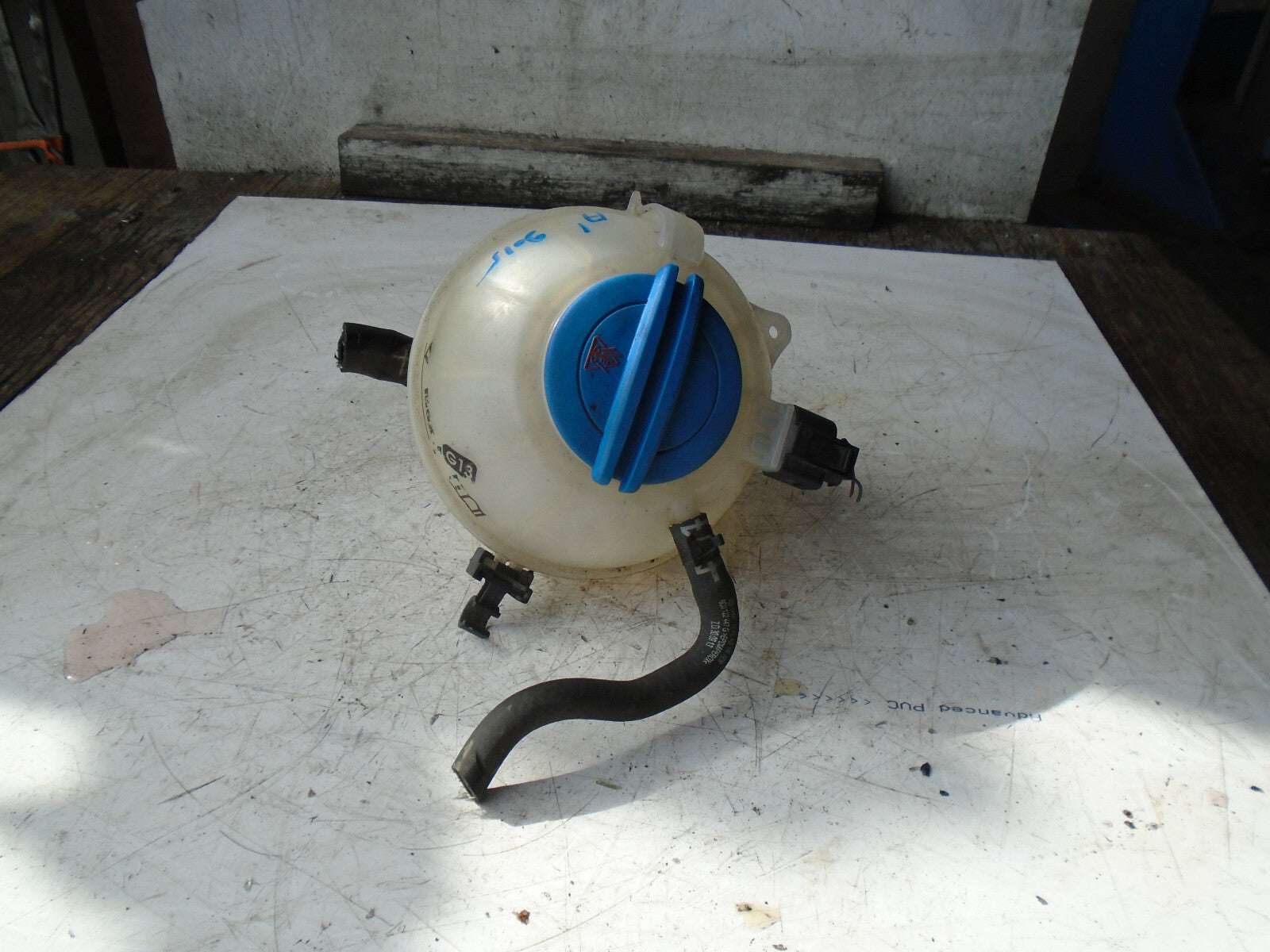 AUDI A1 8X 2015 WATER COOLANT EXPANSION TANK BOTTLE 6Q0121407B