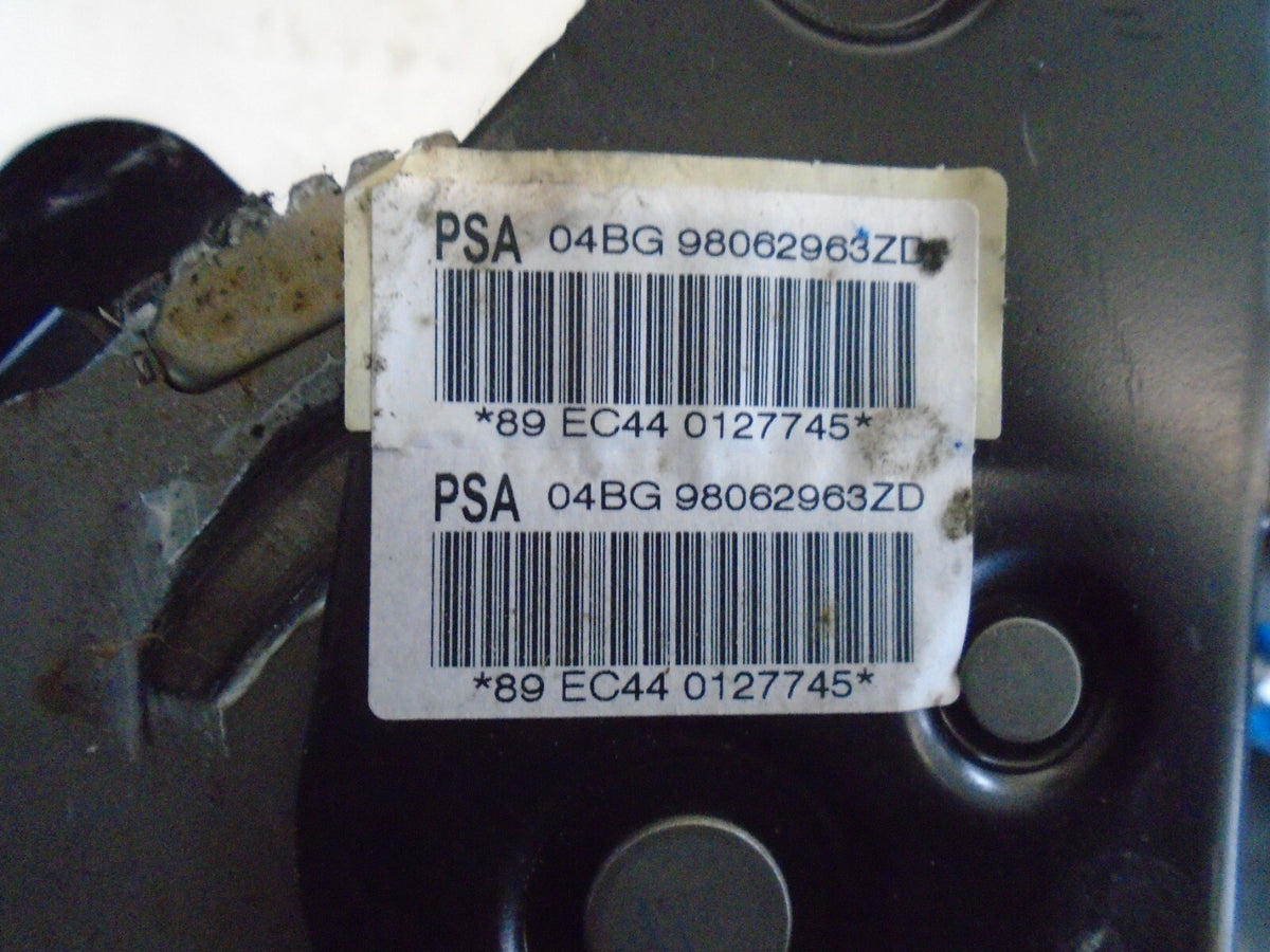 PEUGEOT 208 2014 MK1 HANDBRAKE 98062963