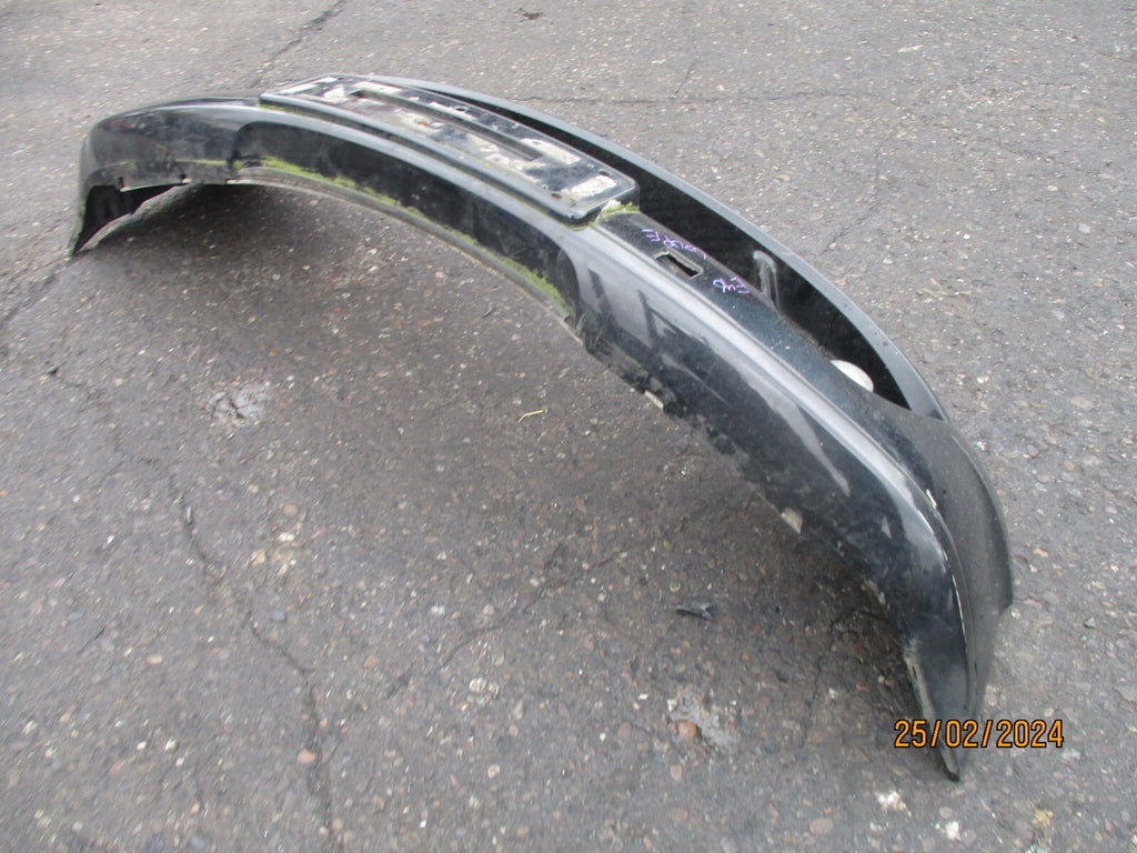 2005 BMW 3 SERIES E46 LCI COUPE FRONT BUMPER COMPLETE WITH FOG LIGHTS BLACK 475