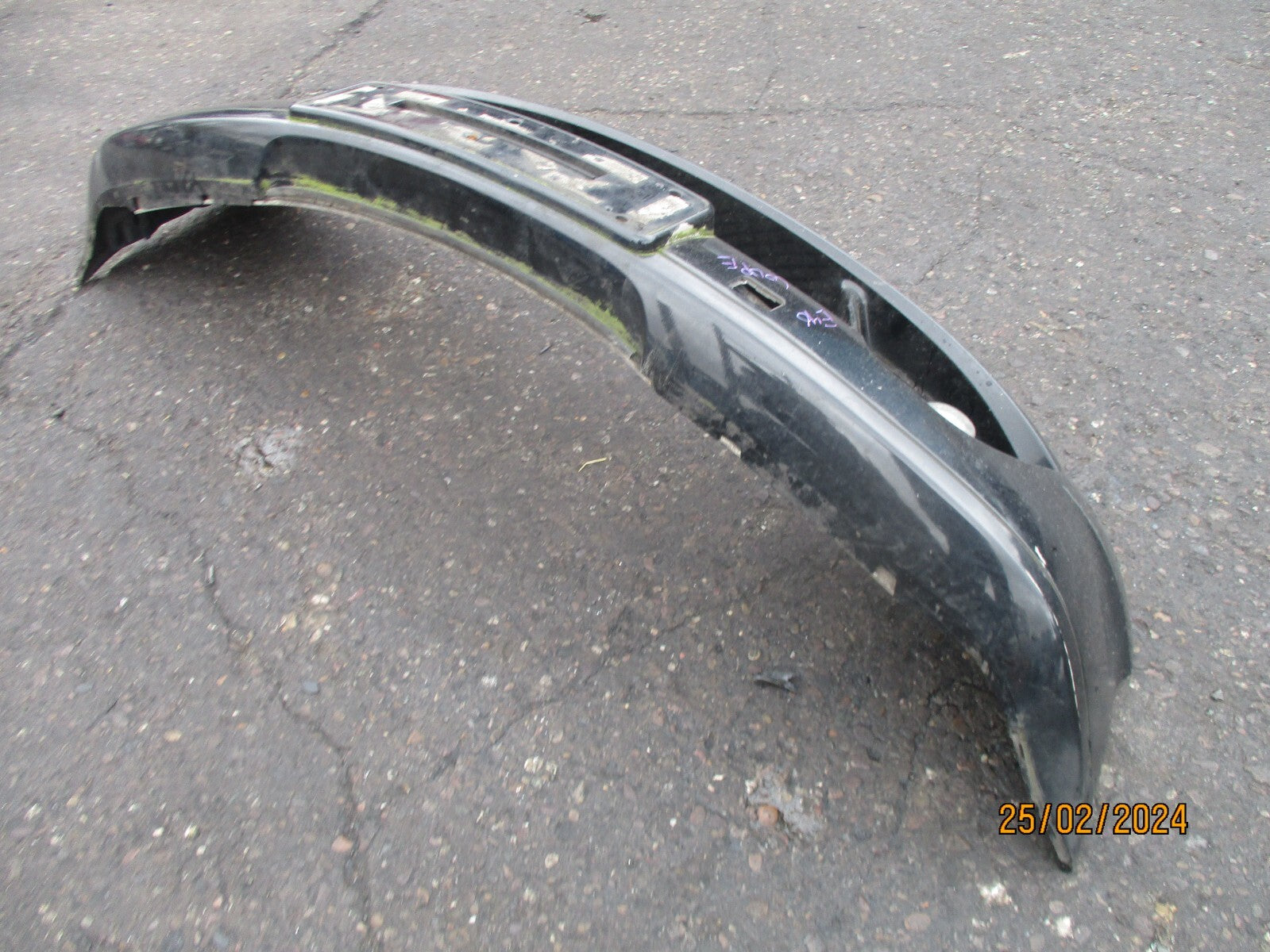 2005 BMW 3 SERIES E46 LCI COUPE FRONT BUMPER COMPLETE WITH FOG LIGHTS BLACK 475