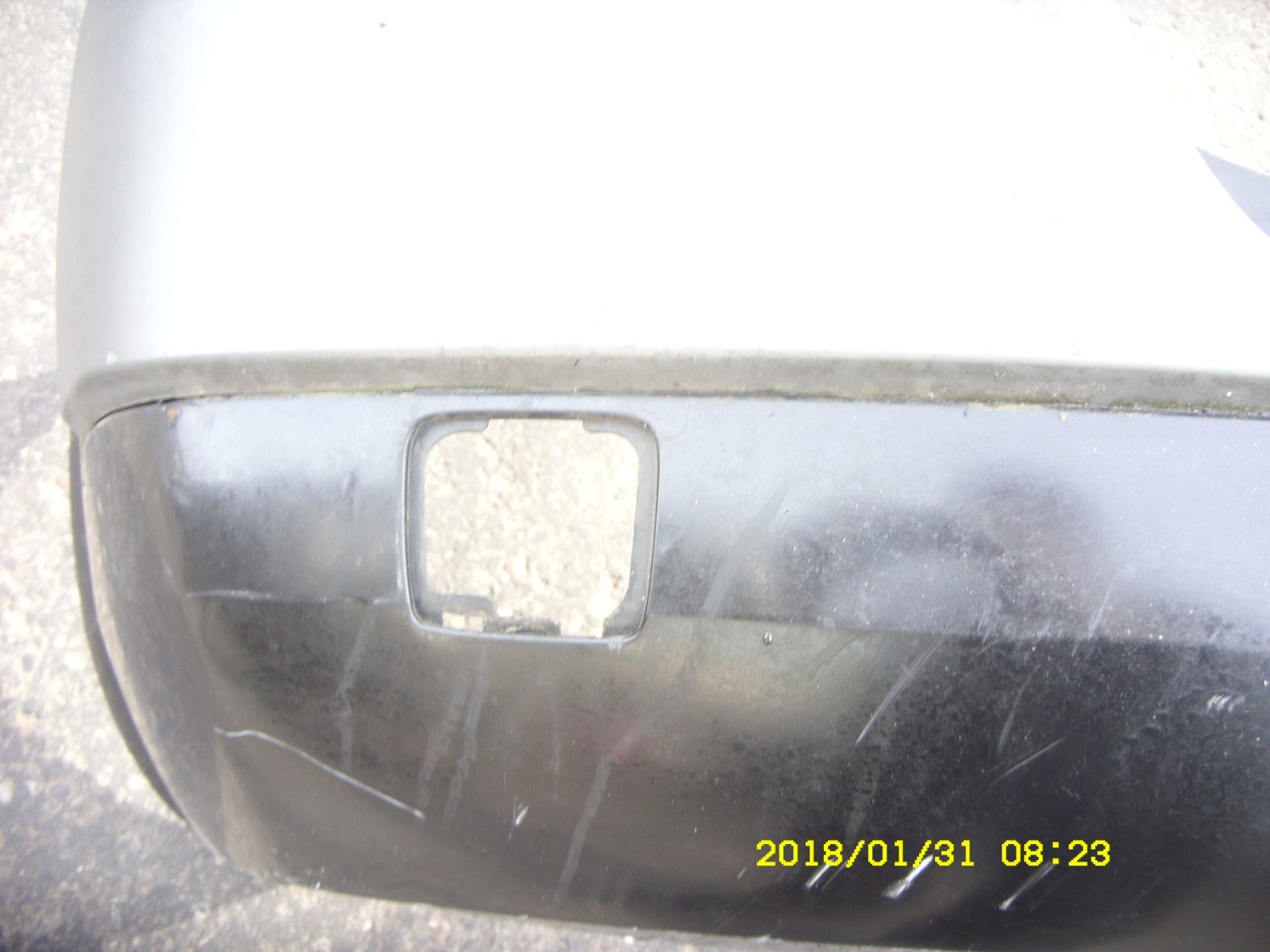 RENAULT MEGANE MK2 PRE FACELIFT 2006 HATCHBACK REAR BUMPER BLACK