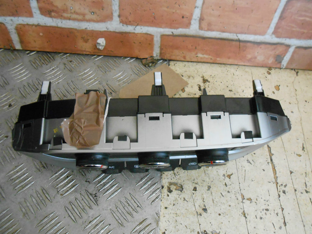 KIA RIO MK3 2015 A/C AIR CON HEATER CLIMATE CONTROL SWITCH PANEL 97250-1W830