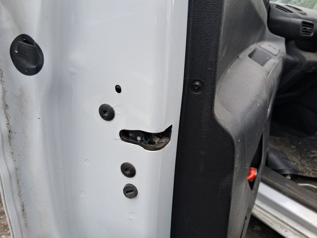 2024 TOYOTA PROACE CITY NS PASSENGER DOOR LOCK MECHANISM