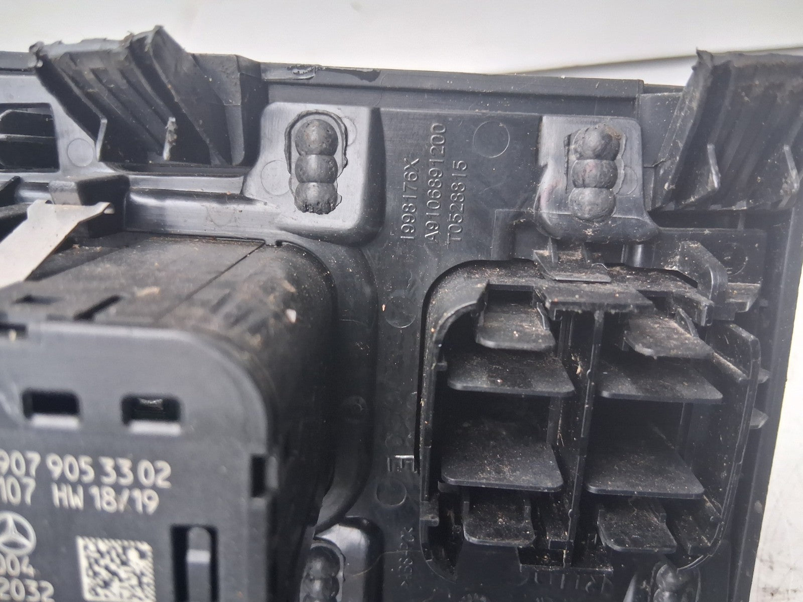 2018 MERCEDES SPRINTER DASHBOARD TRIM A9106891200