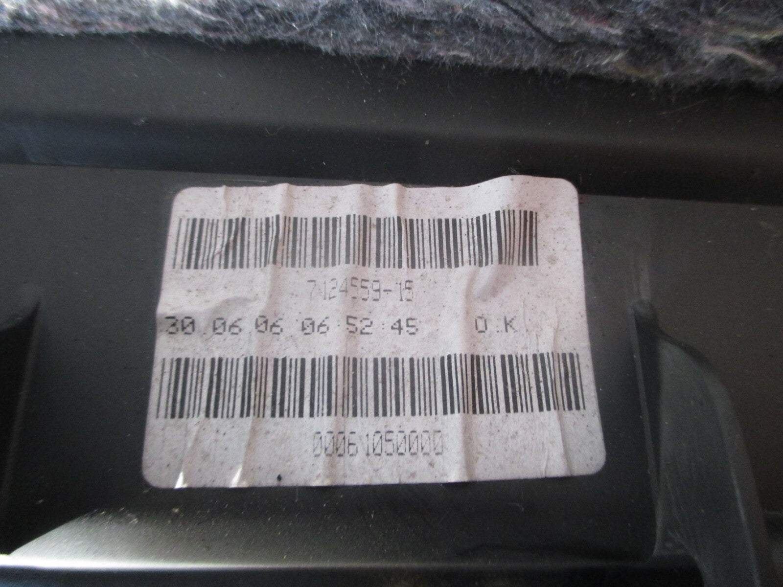 2006 BMW 1 SERIES E87 GLOVE BOX UNIT 7124559