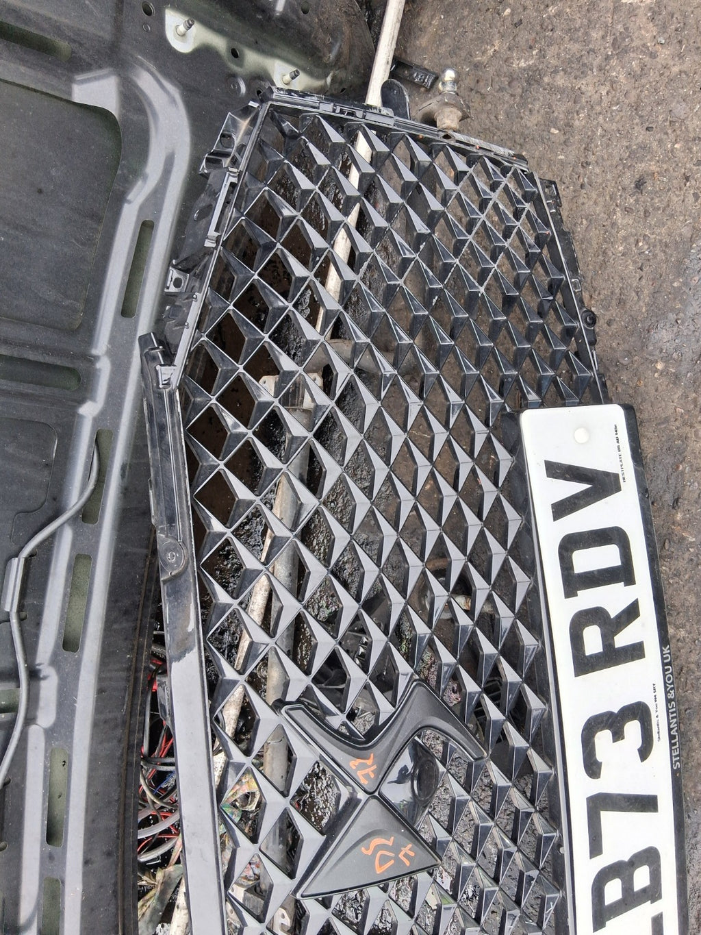 2024 DS AUTOMOBILES DS 7 FRONT BUMPER RADIATOR GRILL GRILLE 98419790