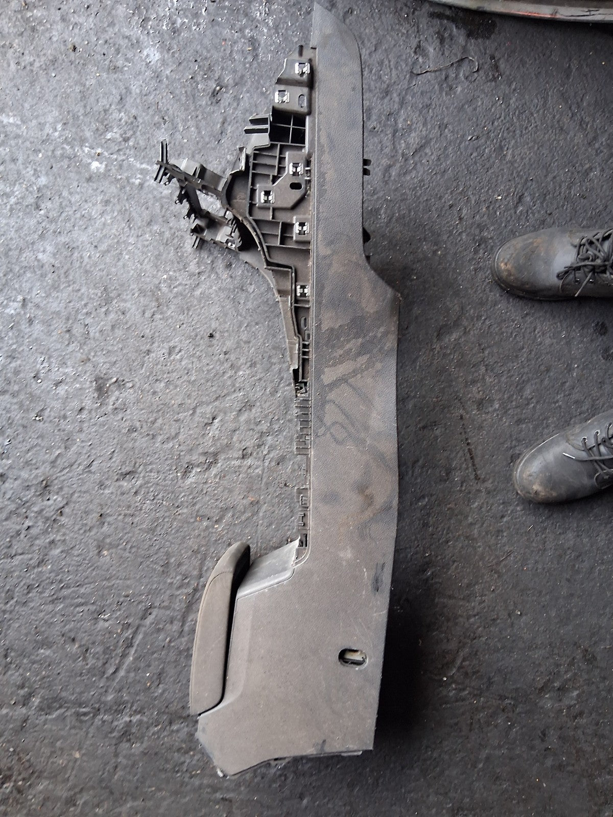 2015 VOLKSWAGEN GOLF MK7 COMPLETE CENTRE CONSOLE ARM REST TRIM