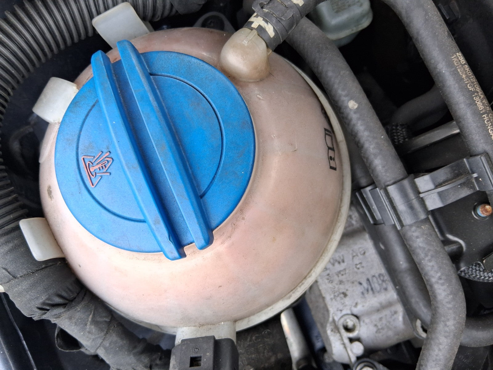 2014 VW VOLKSWAGEN PASSAT B7 1.9 DIESEL COOLANT WATER EXPANSION TANK RESERVOIR