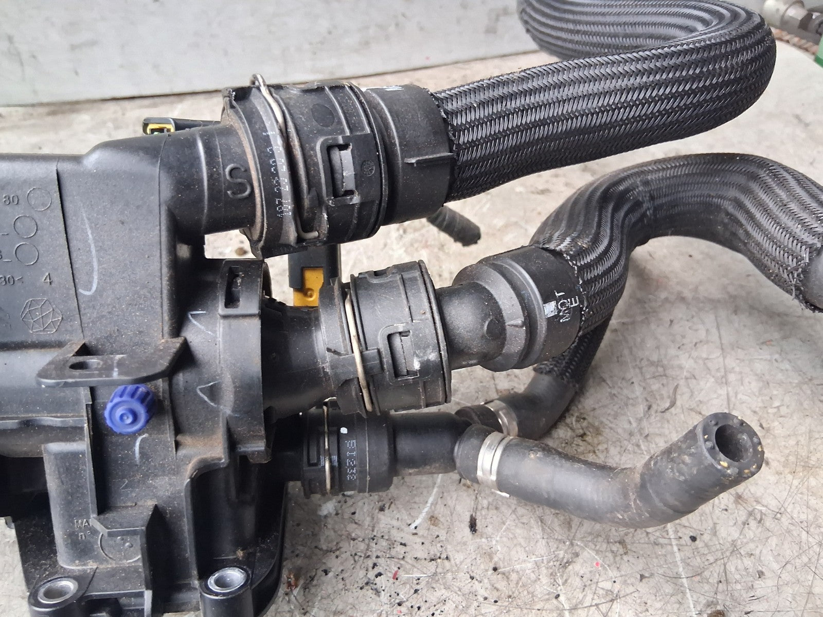 CITROEN C4 MK3 2023 1.2 PETROL THERMOSTAT HOUSING 9812131480