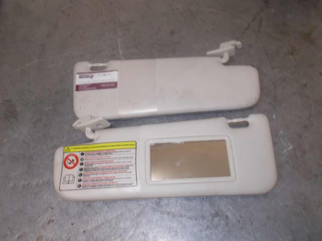 FIAT 500 312 2014 PASSENGER DRIVER SIDE SUN VISORS