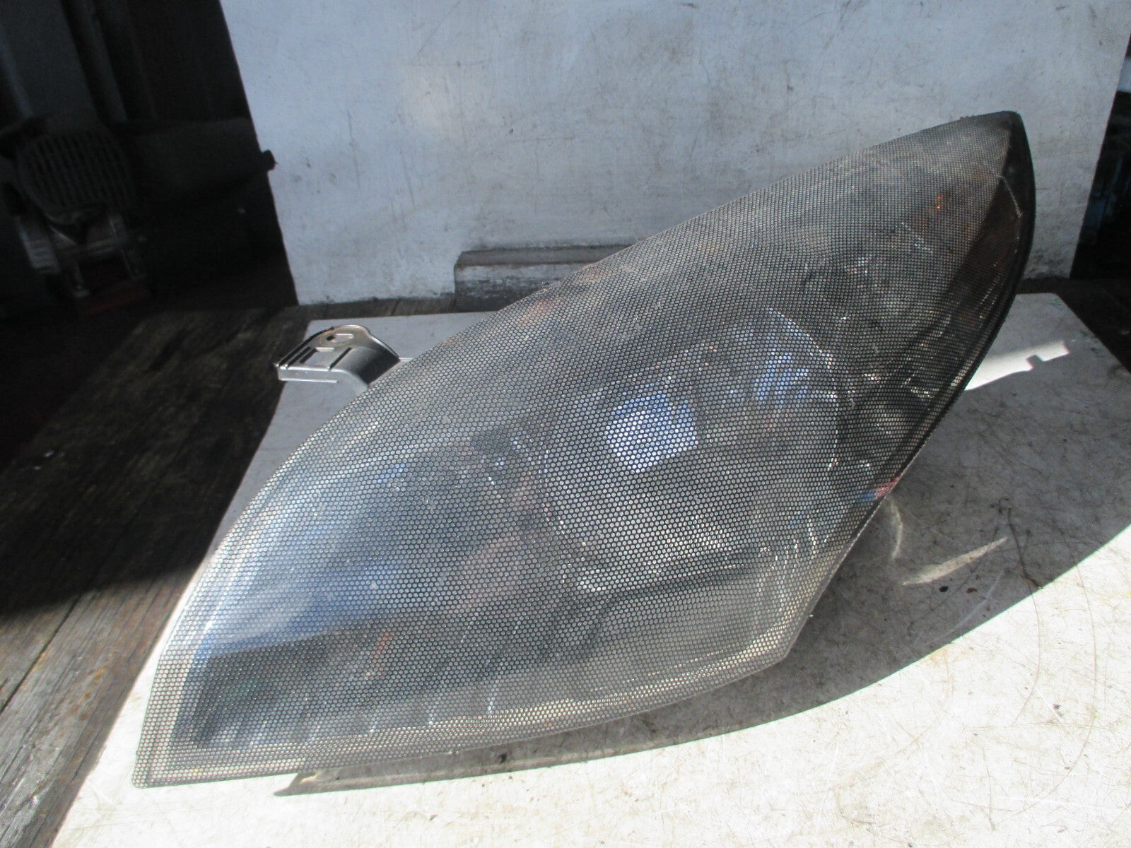 RENAULT MEGANE 2007 NSF PASSENGER SIDE HEADLIGHT HEADLAMP HEAD LAMP 260604733R