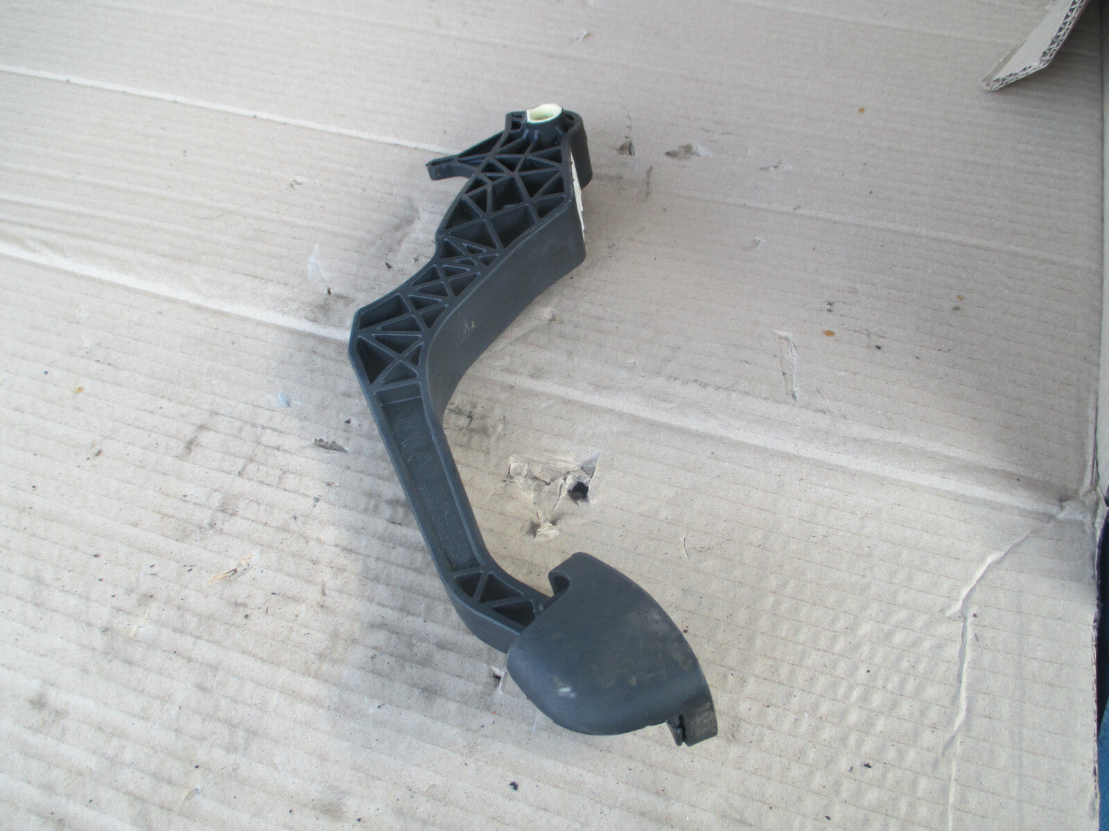 VW VOLKSWAGEN GOLF MK6 2012 RHD CLUTH PEDAL 1K2721318D