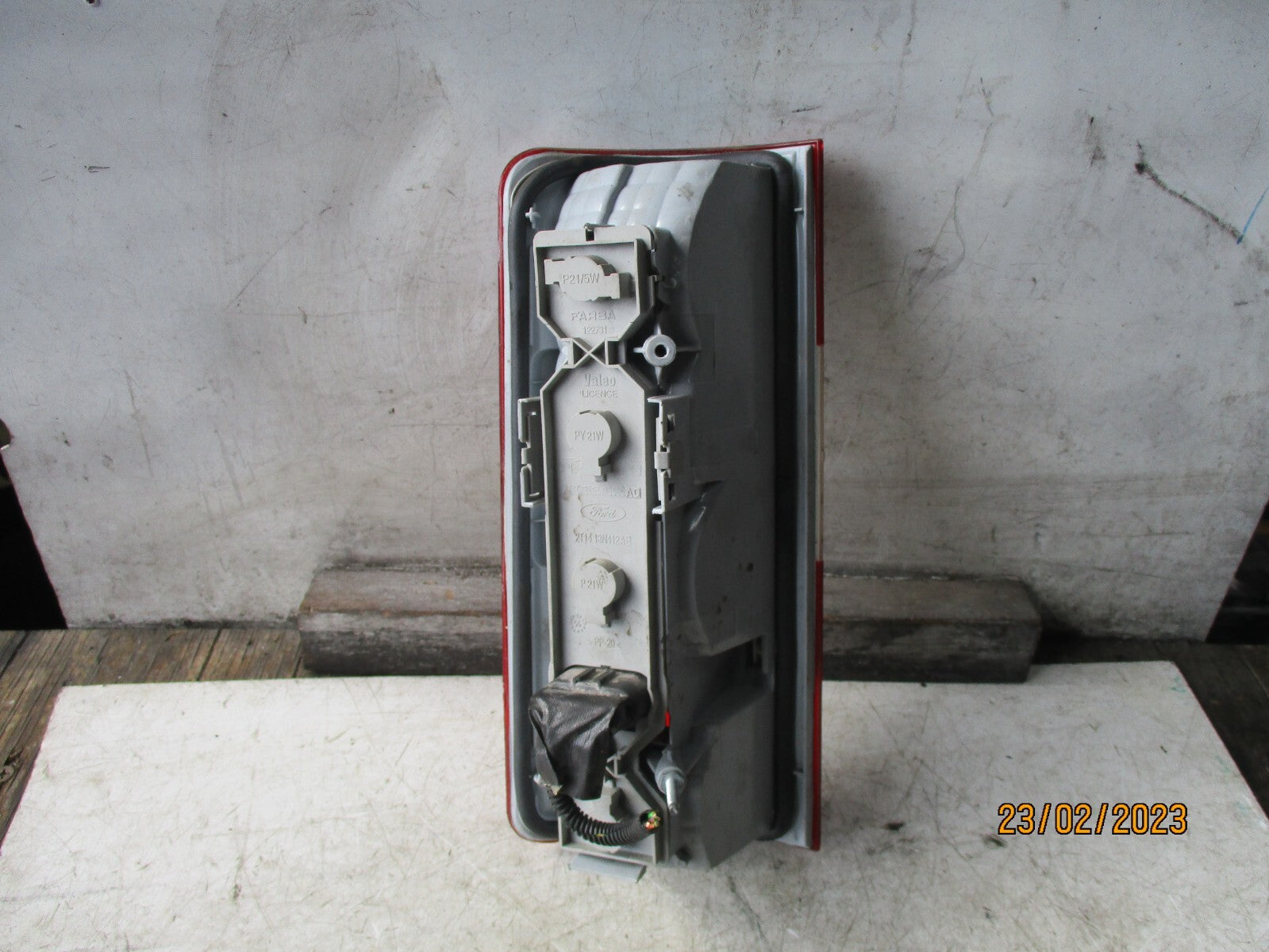 FORD TRANSIT CONNECT 2006 NSF PASSENGER SIDE REAR TAIL LIGHT 2T1413N412AB