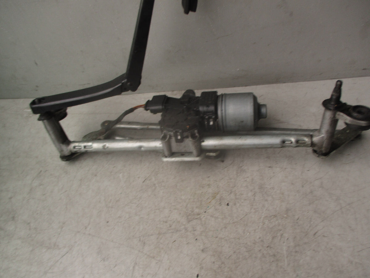 2016 VOLKSWAGEN POLO MK5 FRONT WINDSCREEN WIPER MOTOR & LINKAGE 6R2955023C