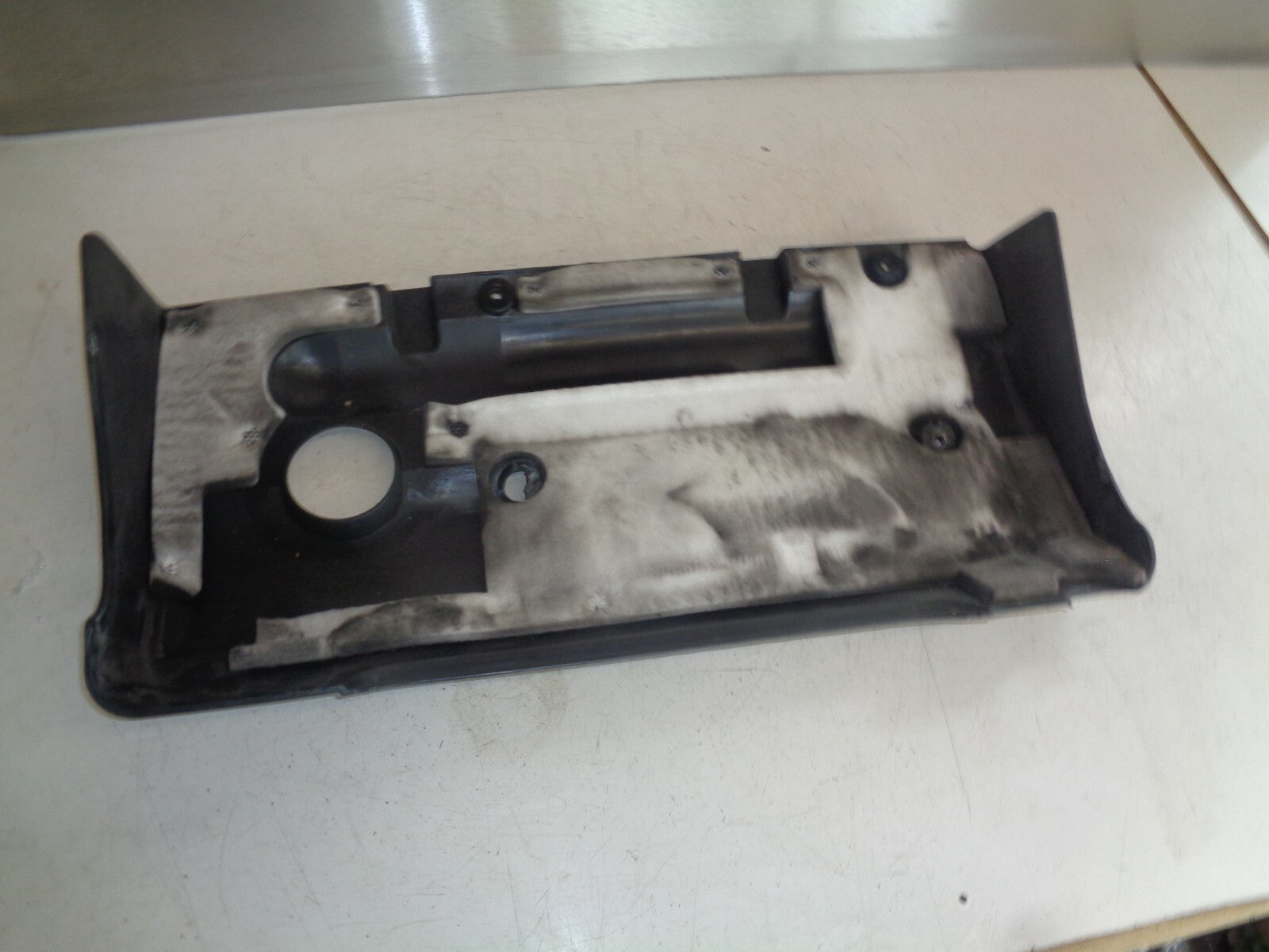 TOYOTA COROLLA E120 MK9 2004 1.8 VVTI ENGINE COVER 1121222130