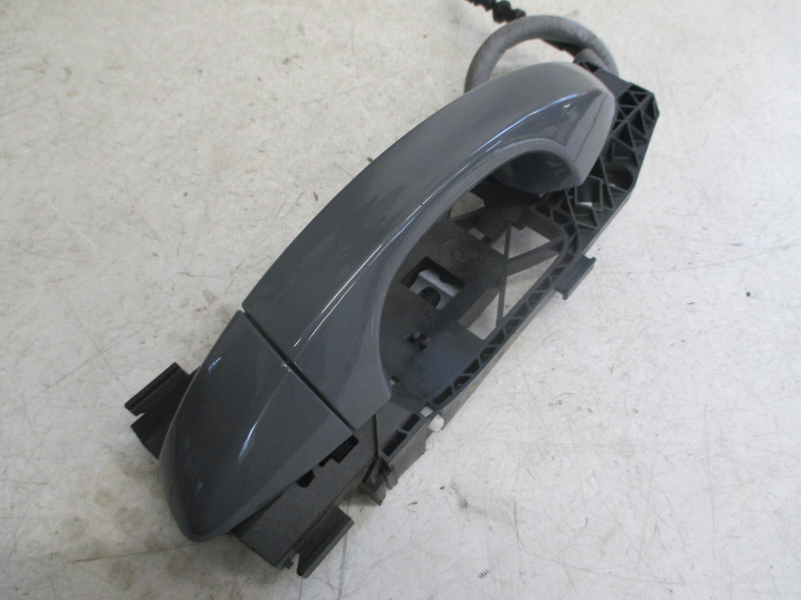 VW VOLKSWAGEN GOLF MK7 2017 NSR PASSENGER SIDE REAR DOOR HANDLE GREY
