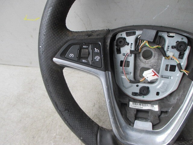 2014 VAUXHALL ZAFIRA MULTIFUNCTION STEERING WHEEL 13365200