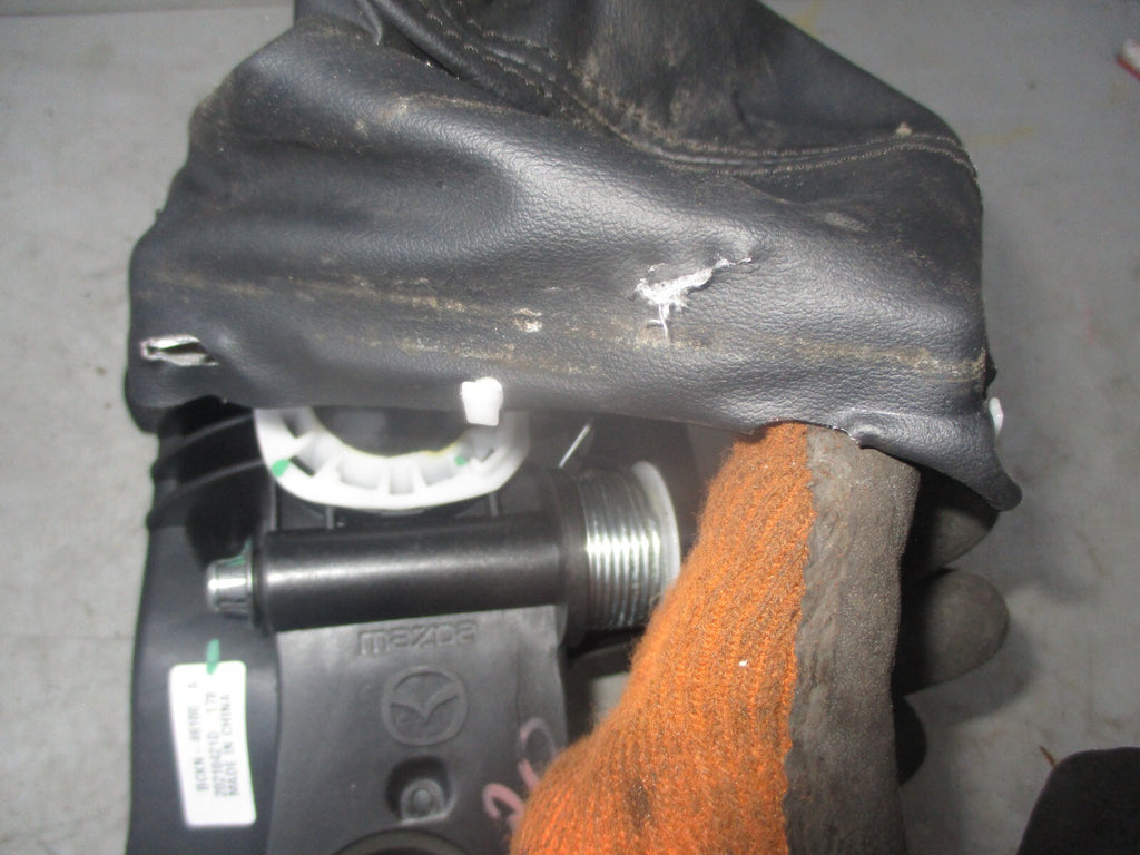 MAZDA 3 2020 2.0 PETROL MANUAL GEARSTICK SHIFTER BCKN46100A
