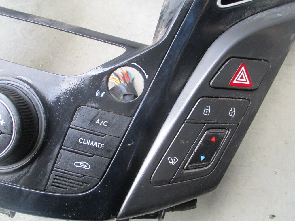 2012 HYUNDAI I40 1.7 DIESEL HEATER CLIMATE CONTROL WITH AIR VENT TRIM 972503Z900