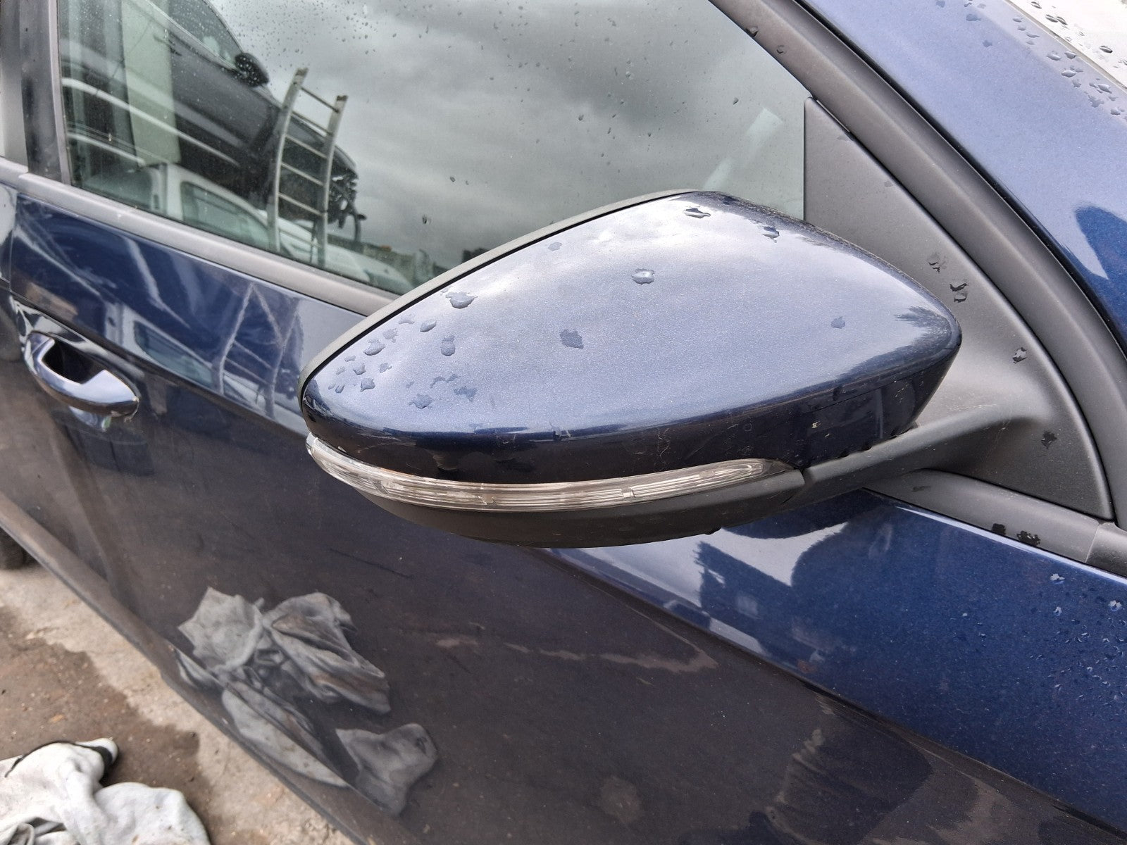 2014 VW VOLKSWAGEN PASSAT B7 SALOON OSF DRIVER SIDE RIGHT ELECTRIC WING MIRROR