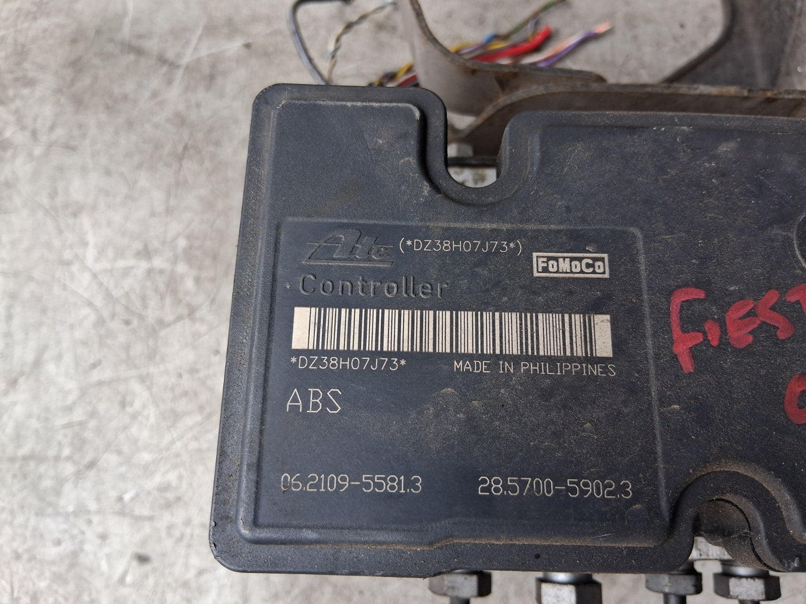 2009 FORD FIESTA MK7 ABS PUMP CONTROL MODULE 8V512M110AD