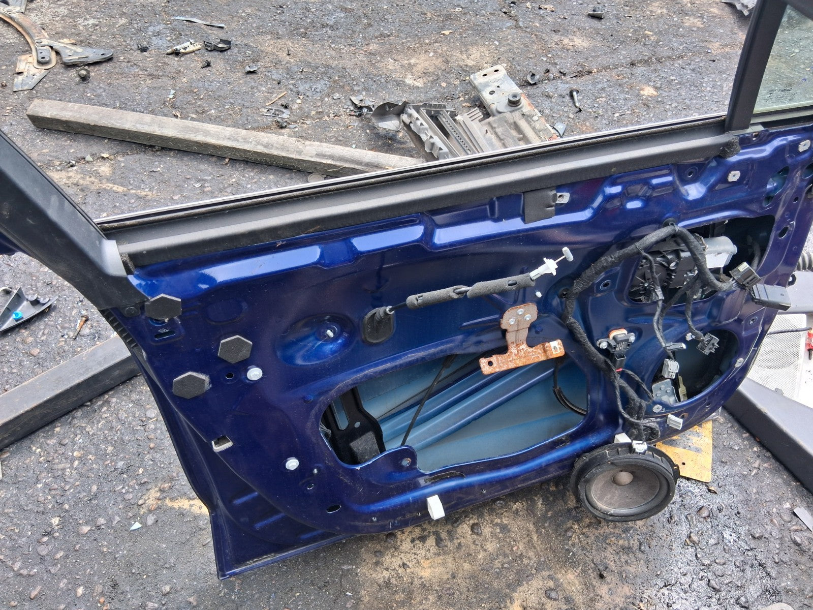 2017 FORD MONDEO MK5 NSF PASSENGER SIDE FRONT LEFT BARE DOOR BLUE LD