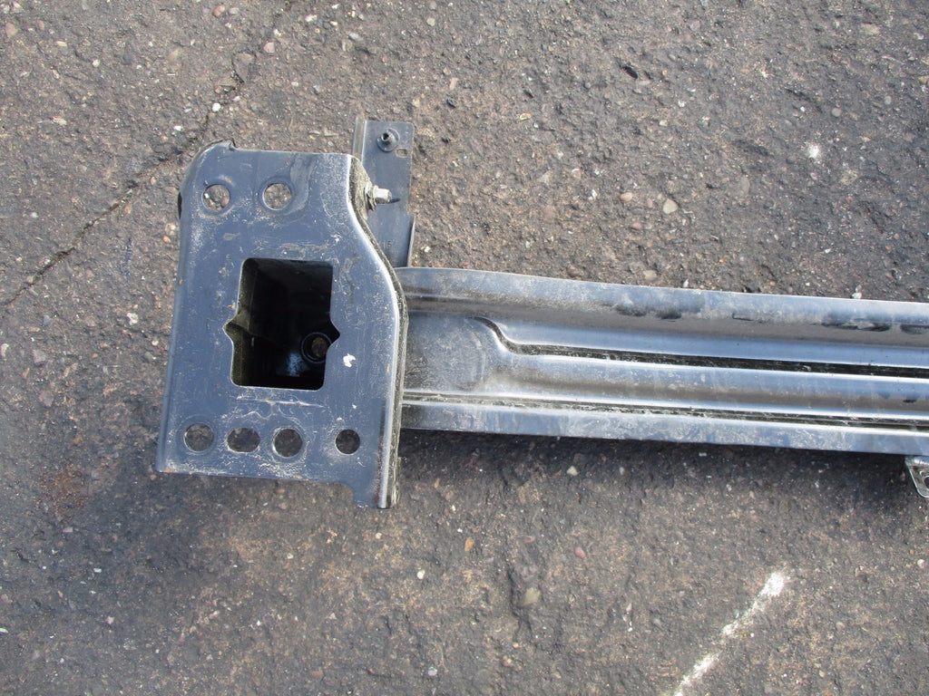 VOLKSWAGEN VW TIGUAN MK1 2016 FRONT BUMPER REINFORCEMENT BAR 5N0807109 F