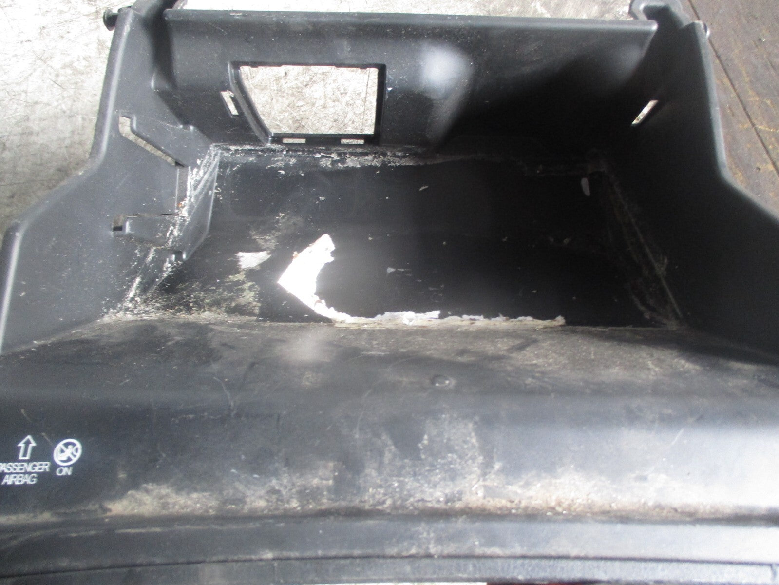 NISSAN QASHQUI J11 2021 MK3 NS PASSENGER SIDE GLOVEBOX STORAGE COMPARTMENT